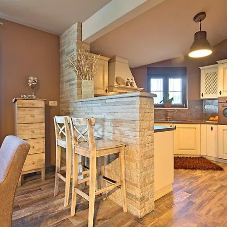 Maron Holiday home