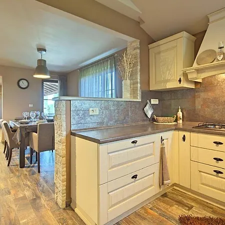 Maron Holiday home *